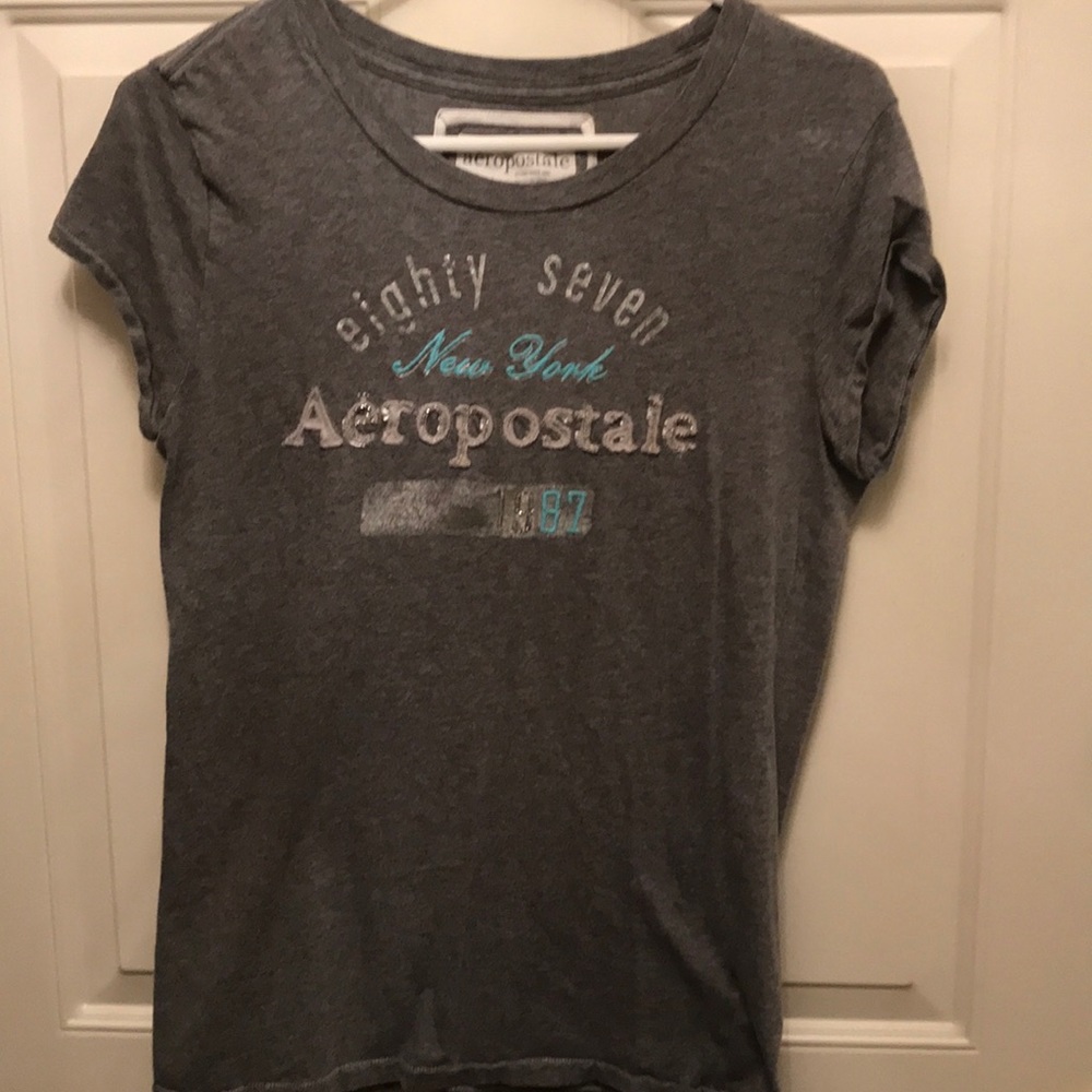 Aeropostale t shirt